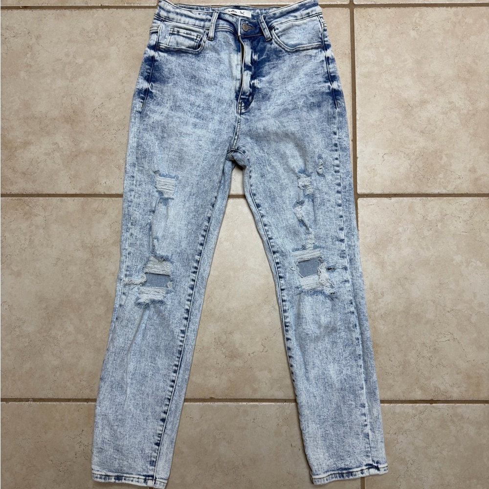 High-Rise Light Blue Distressed Women's Jeans